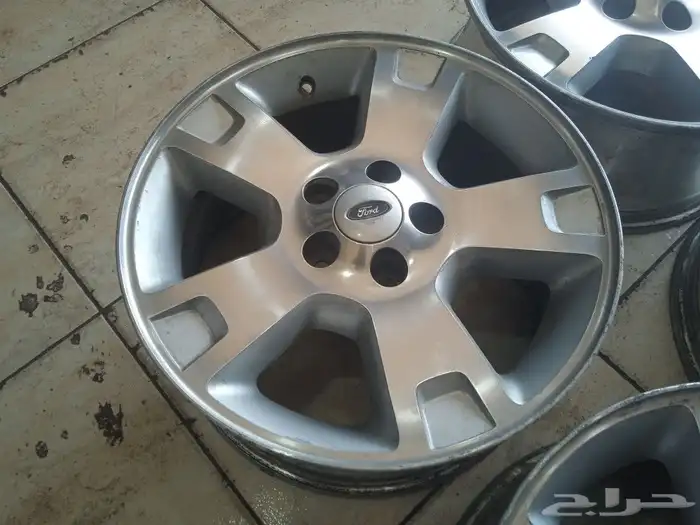 طقم جنوط فورد اكسبلور مقاس 17 اصليه وكاله 4