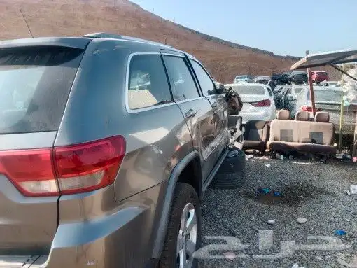 جراند شيروكي 2007 الي 2018 0