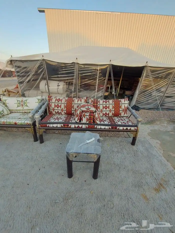 Floor sessions with chairs 4