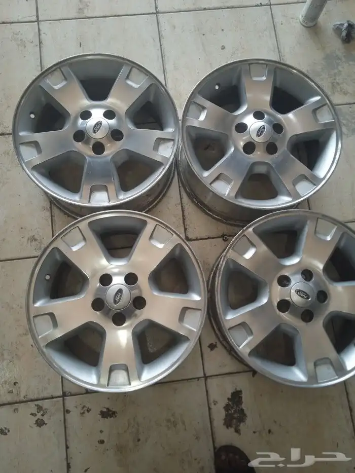 طقم جنوط فورد اكسبلور مقاس 17 اصليه وكاله 5