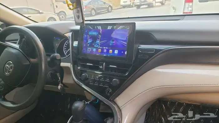 شاشة كامري 2021-2023 2