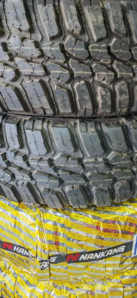 كفرات نايكيج حجري 295 70 17 3