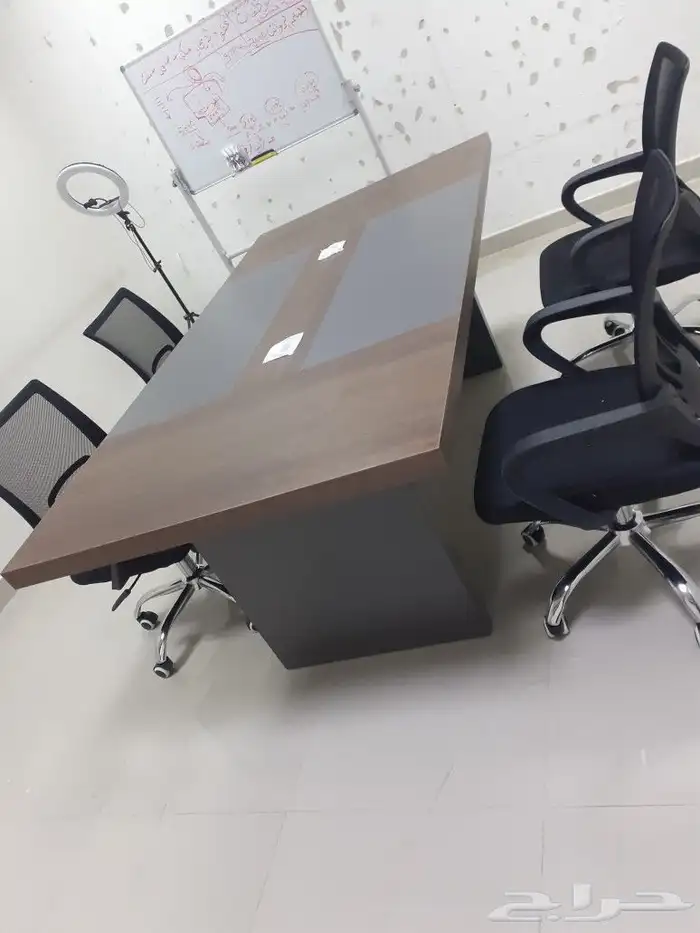 طاولات اجتماعات عروض 1