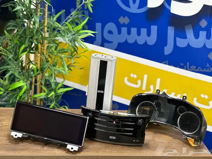 شاشة جيب لكزس LX 570 موديل 2016 الي 2021 4