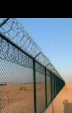 نقوم بتركيب الشبوك المجلفنه وسياج الأمني ولامزارع والدواجن 0