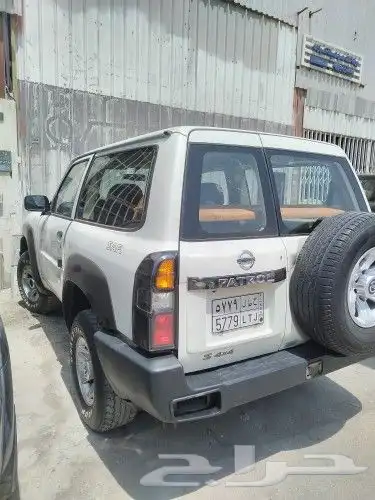 اسطبات باترول صدام باترول لحيه فتك شمعات باترول قطع نيسان قط 3