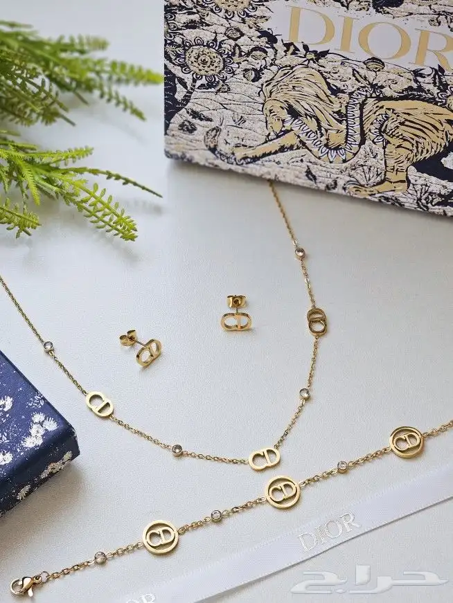 اساور نسائيه ماركات مع الملحقات 17