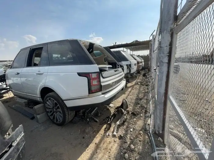 قطع مستعمله رنج روفر وجاكور واودي وبورش 6