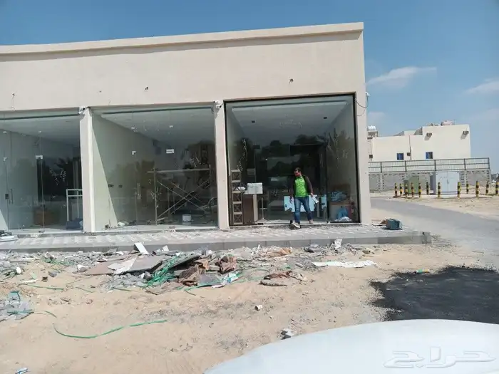 زجاج سكريت 0