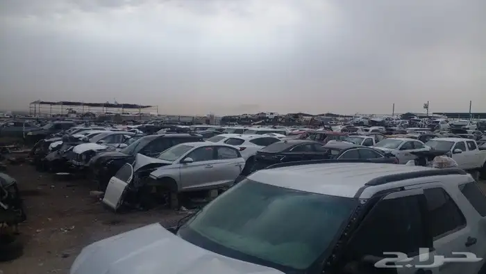 لوفر لكم قطع غيار سيارات مستعملة صيني وفرد تشليح 4