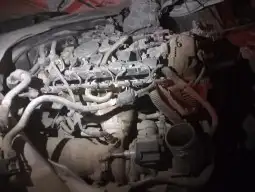 audi a6 2016 فقط مكينة و جير بكس 3