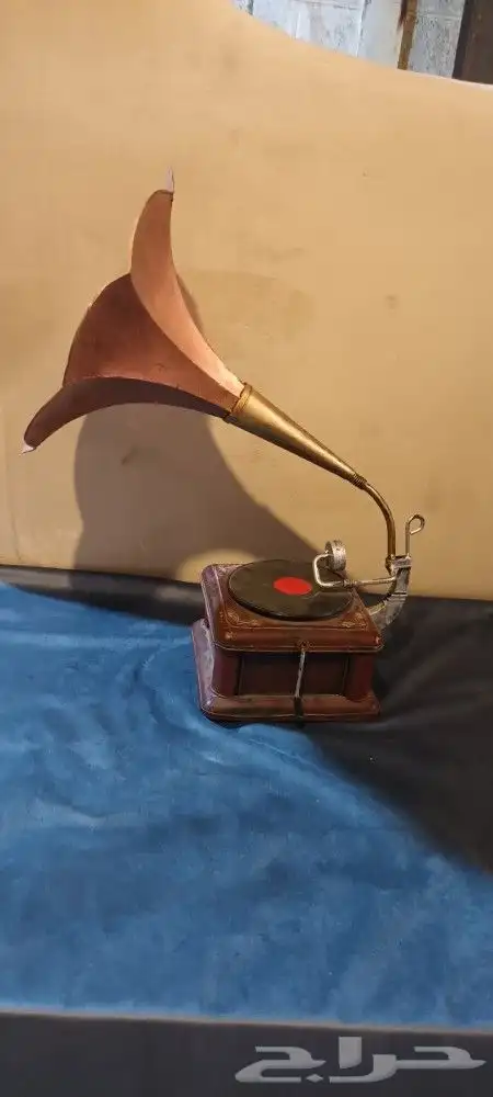 ماكيت جرامفون ديكور 3