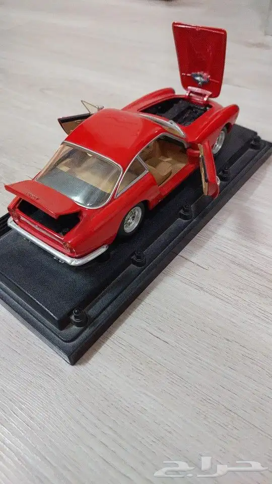 سياره فراري اصليه من شركة فراري للبيع 5