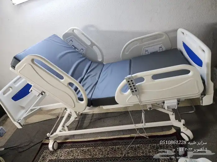 سرير طبي كهربائي شبه جديد 0