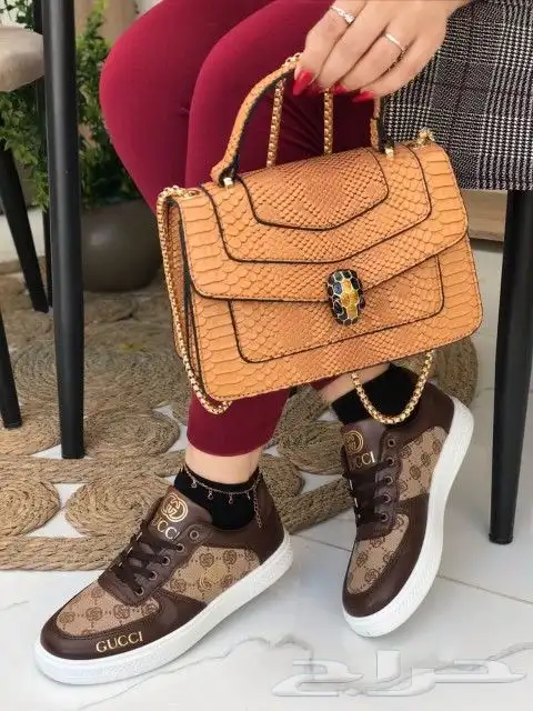 هداياء بكل رجالي ونسائي درجه اولى طبق الأصل وتساب 37