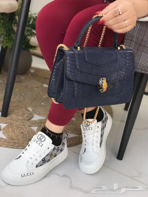 هداياء بكل رجالي ونسائي درجه اولى طبق الأصل وتساب 39