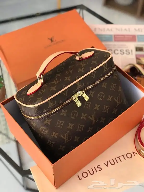 هداياء بكل رجالي ونسائي درجه اولى طبق الأصل وتساب 29