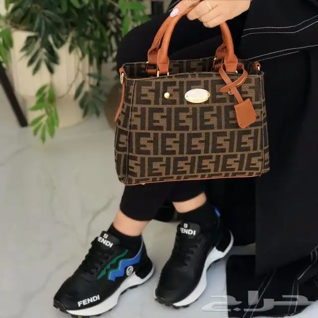 هداياء بكل رجالي ونسائي درجه اولى طبق الأصل وتساب 40