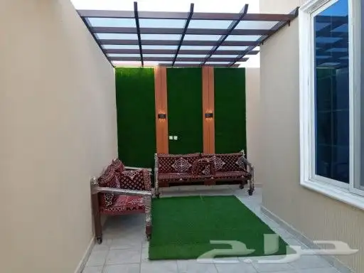 اصباغ بديل خشب بديل رخام سواتر مضلات عشب صناعي 7