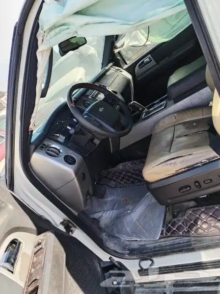 اكسبديشن 2010 تشليح قطع غيار 5