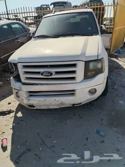 اكسبديشن 2010 تشليح قطع غيار 1