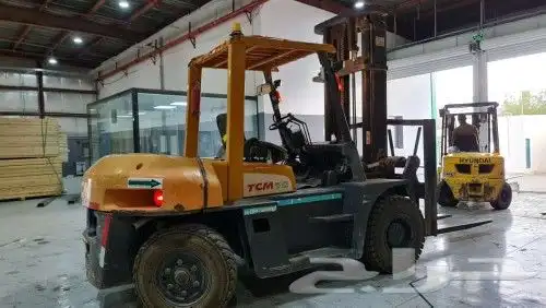 رافعه شوكيه للايجار اليوميه والشهريه 5