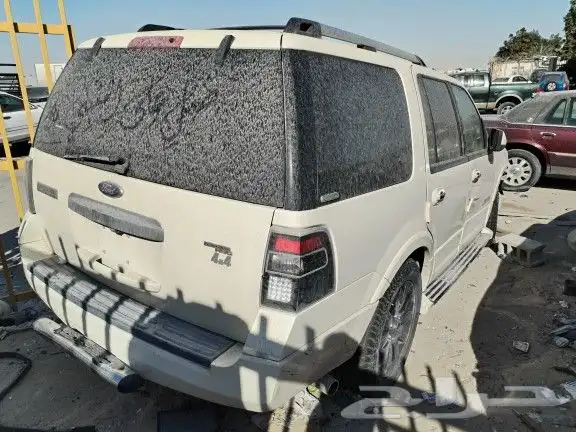 اكسبديشن 2010 تشليح قطع غيار 3