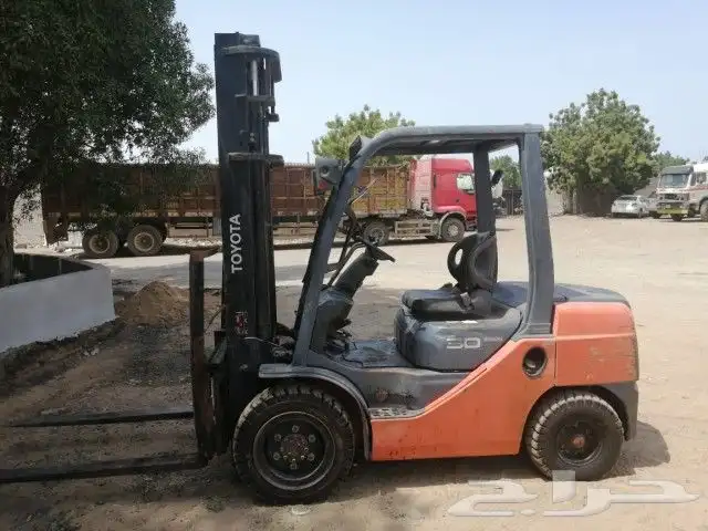 رافعه شوكيه للايجار اليوميه والشهريه 4