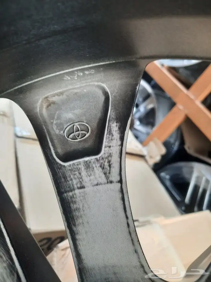 جنوط ارف فور مودل 2023 مقاس 19 8