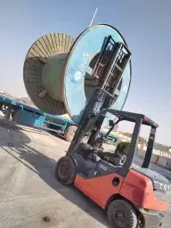 رافعة شوكية شوكيه (فوركلفت) forklift للإيجار 5