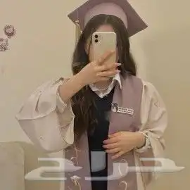 عبايات التخرج 2025 21
