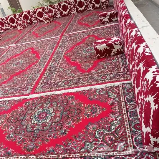 تأجير كراسي   طاولات   زل   جلسات ارضية سماعات   عدة قهوة 3