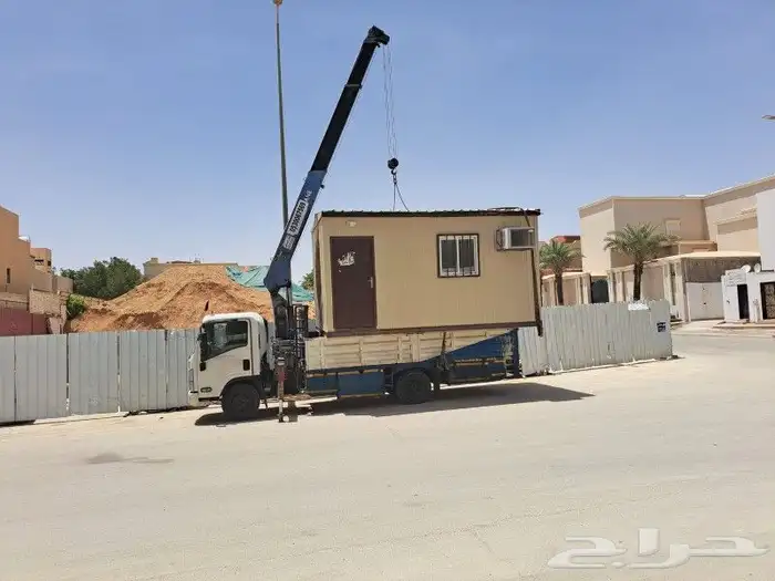 إيجار رافعات شوكيه وكرينات جميع الاحجام إيجار شهري أسبوعي يو 1