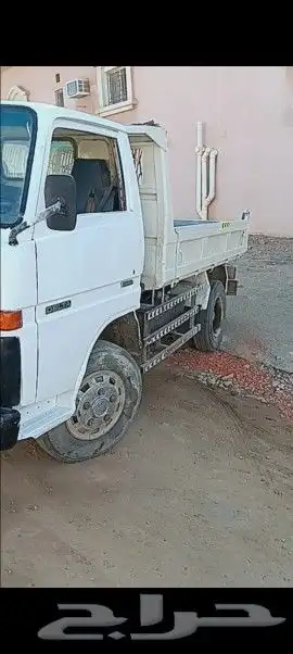 قلاب لنقل الدمار وتوريد مواد بناء 1