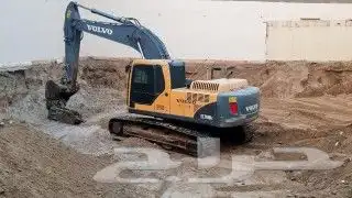 بوكلين حفار للايجار 3