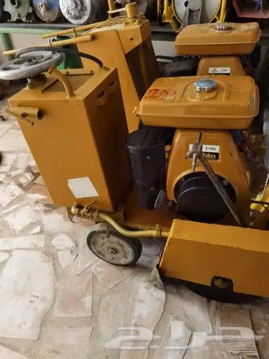 قطاعات منشار أسفلت وصبه وكذلك رصاصة زحافه 0