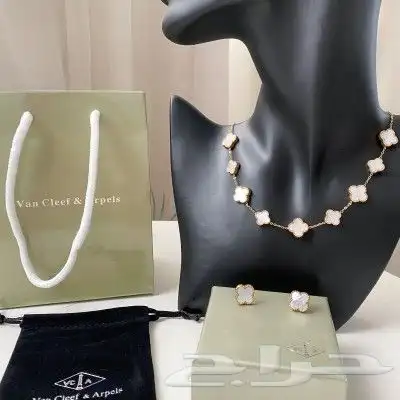 أطقم ماركات مطليه ذهب عيار 21 بسعر 150 ريال 19