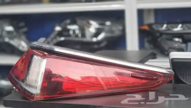 اسطبت ركن يمين و يسار اي اس 350 Es موديل 2019  2024 4