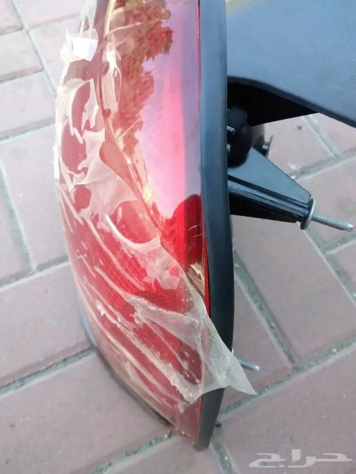 اصطب خلفي يمين ماركيز 1