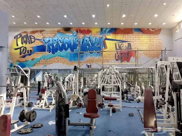 أنا رسام وخطاط عسير ابها خميس مشيط احد رفيده وجميع المحافظات 14