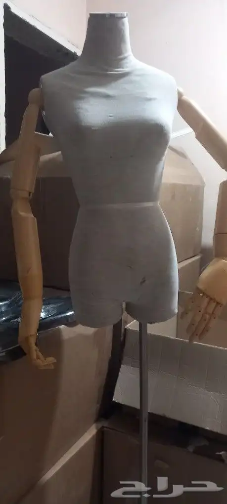 مانيكان تايلندي بأذرع نصفي مع قاعدة حديد 1