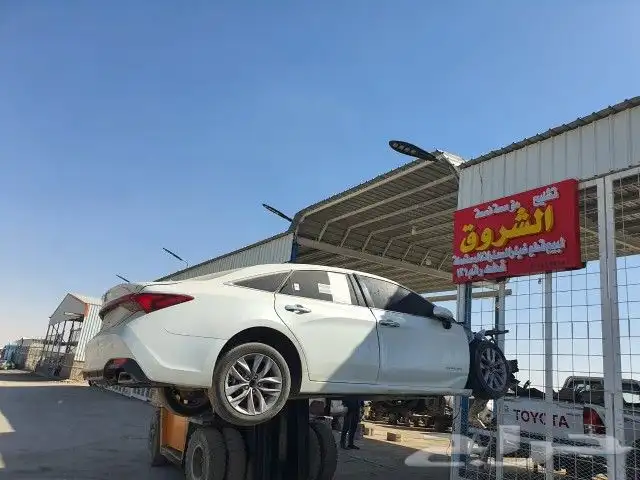 تويوتا افالون مصدوم 2021قطع غيار 5