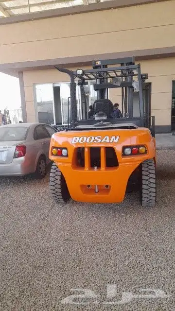 للايجار رافعات 2020 Forklift جميع الأحجام داخل وخارج الرياض 8