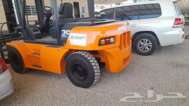 للايجار رافعات 2020 Forklift جميع الأحجام داخل وخارج الرياض 9