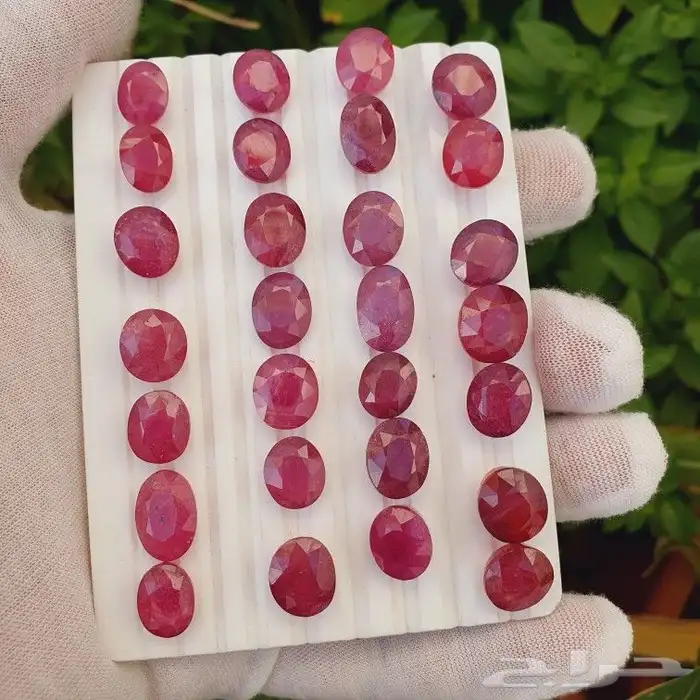 الاحجار الكريمة ياقوت زفير ياقوت اصفر ياقوت احمر 15