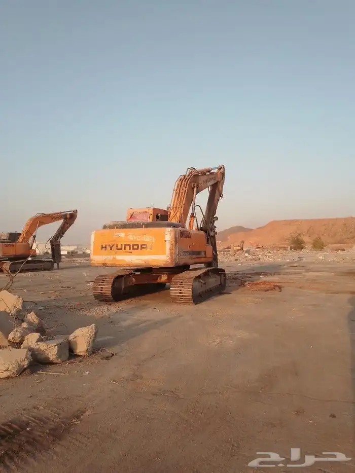 بوكلين للايجار في جدة. واماحولها   حفر هدم ترحيل. 0