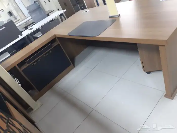 اثاث مكتبي منزلي 2