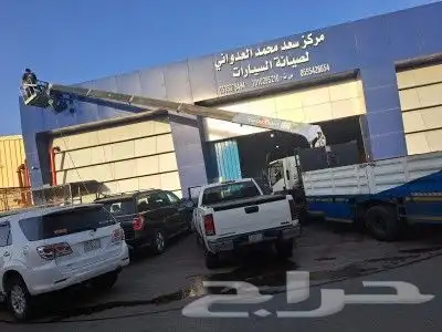 إيجار رافعات شوكيه وكرينات جميع الاحجام إيجار شهري أسبوعي يو 8