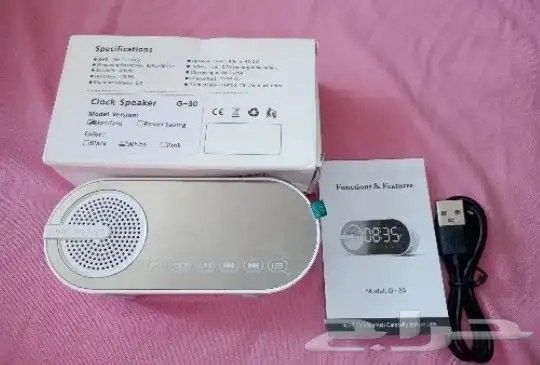 مكبر صوت مع ساعة ومنبه 0