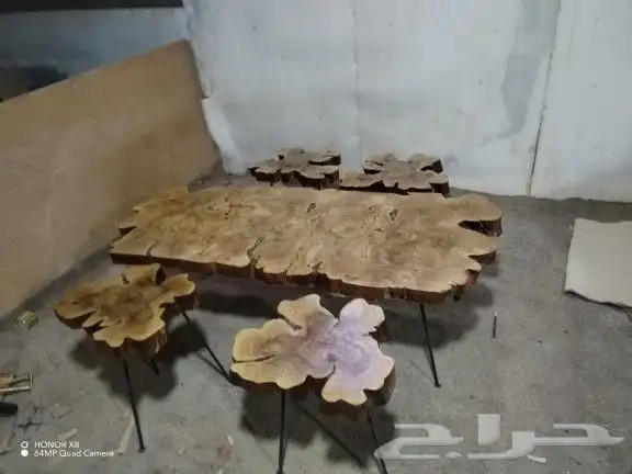 طقم طاولات جذوع شجرطبيعي شغل يدوي مضمون بعدالله للبيع 2